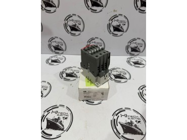 ABB AX40-30-10-84 3-Pole Contactor (110-120V Coil, 60A, 18.5kW AC3)