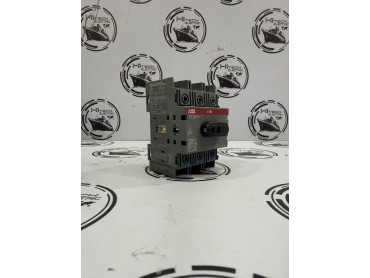 ABB OT30F3 30A 3-Pole Switch Disconnector